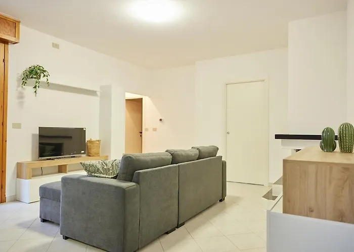 Living Santarcangelo דירה